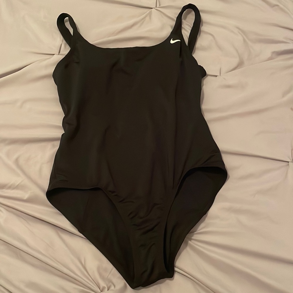 nike one piece bathing suit